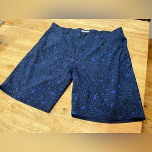 Men's Peter Millar Performance Golf Shorts Navy Blue Floral Sz 36 B9